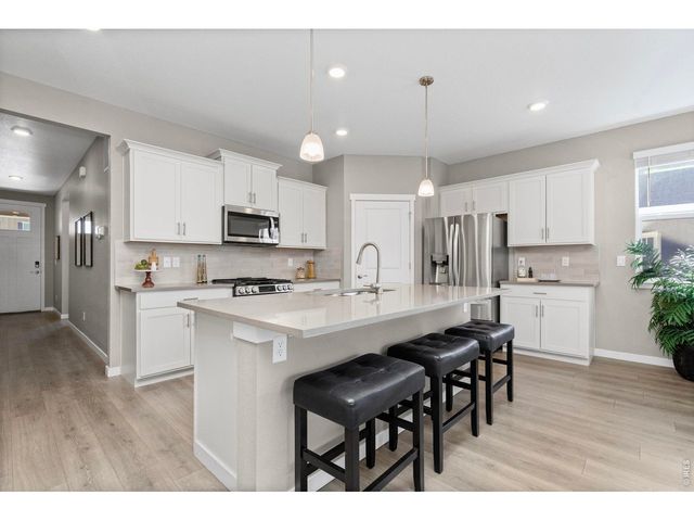 1577 Sun River Rd, Berthoud, CO 80513