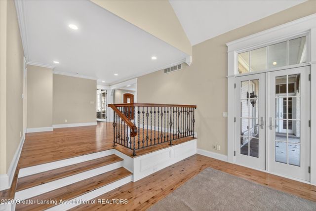 2 Locust Lane, Lansing, MI 48911