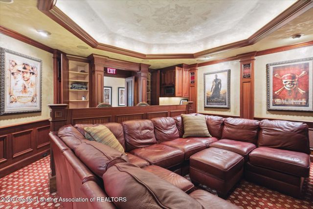 2 Locust Lane, Lansing, MI 48911