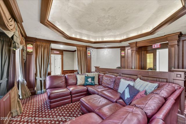 2 Locust Lane, Lansing, MI 48911