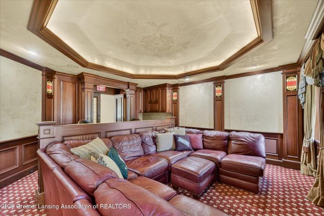 2 Locust Lane, Lansing, MI 48911