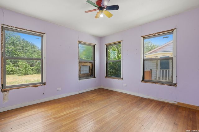 2139 TEXAS AVE, San Antonio, TX 78228