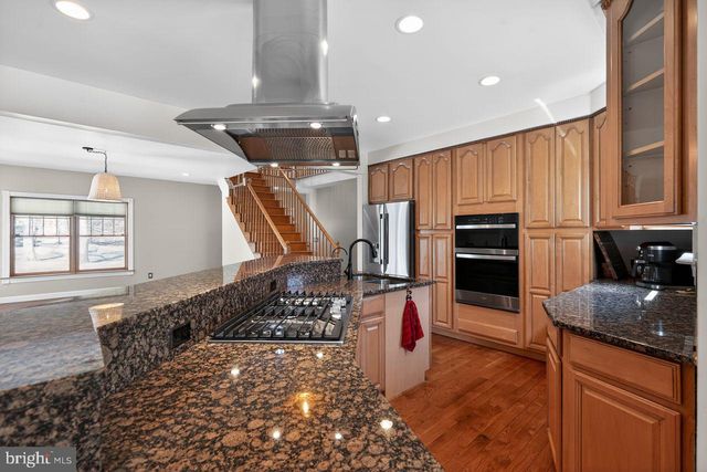 21 MILL RD, Shamong, NJ 08088