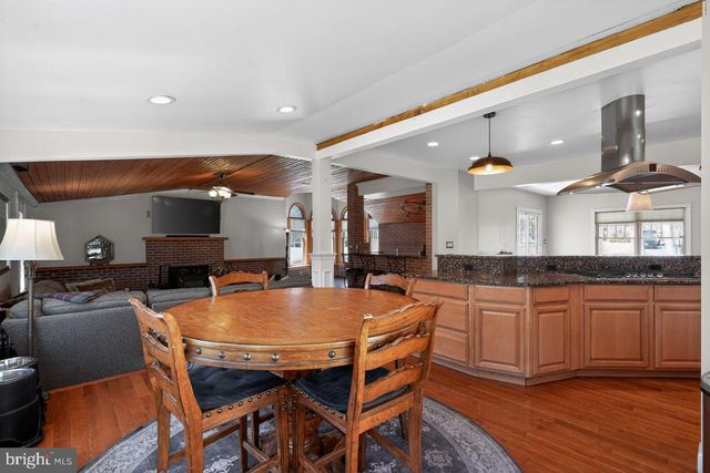 21 MILL RD, Shamong, NJ 08088