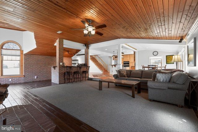 21 MILL RD, Shamong, NJ 08088