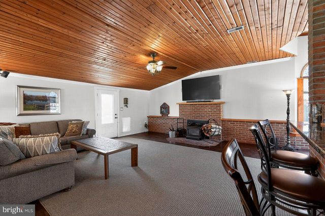 21 MILL RD, Shamong, NJ 08088