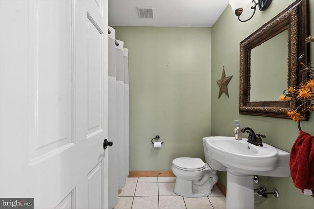 21 MILL RD, Shamong, NJ 08088