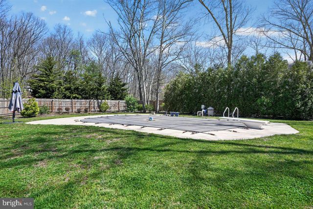 21 MILL RD, Shamong, NJ 08088