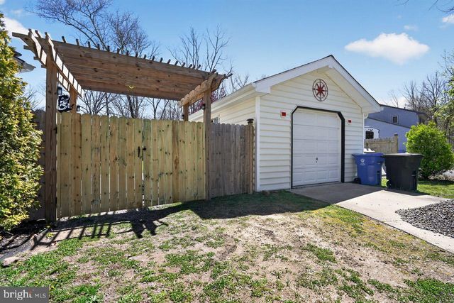 21 MILL RD, Shamong, NJ 08088