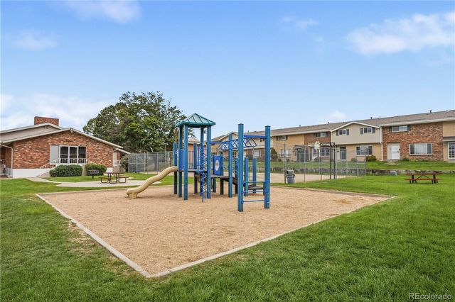 9070 E Lehigh Avenue, Denver, CO 80237