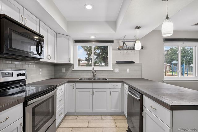 9070 E Lehigh Avenue, Denver, CO 80237