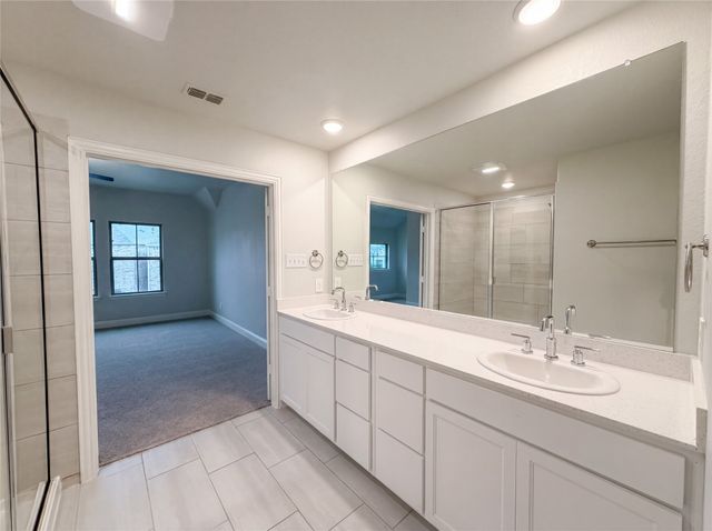 217 Cassandra Court, Euless, TX 76040