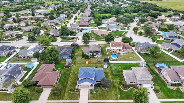18800 Dickens Drive, Mokena, IL 60448