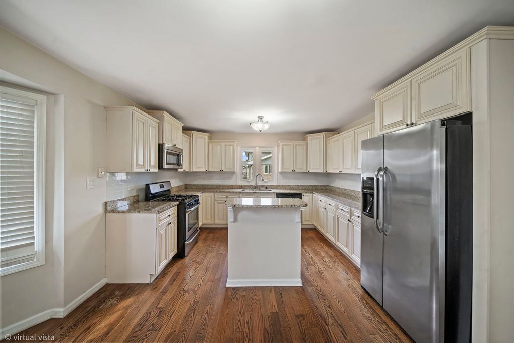 18800 Dickens Drive, Mokena, IL 60448 — photo 4