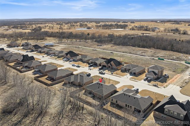 1006 Indian Plains Road, Ardmore, OK 73401