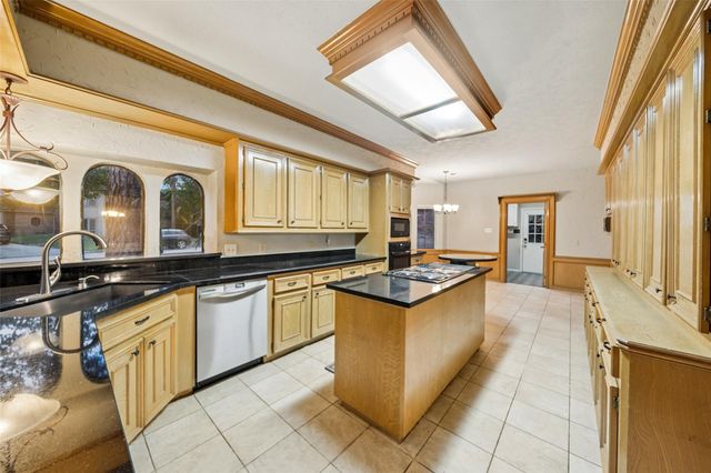 19830 Atascocita Pines Drive, Humble, TX 77346