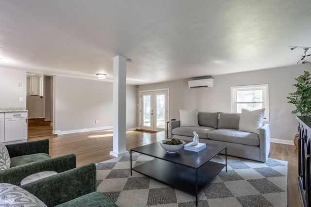 5705 Crestview Avenue, Indianapolis, IN 46220