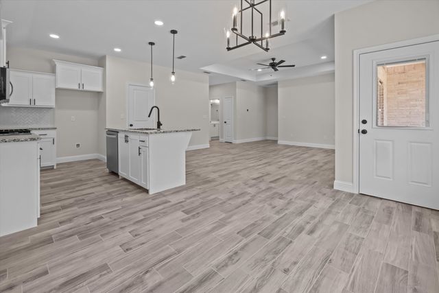 16310 Crossing Circle, Lindale, TX 75771