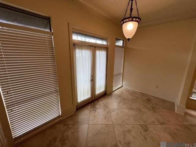 17703 Shady Creek Ave, Baton Rouge, LA 70816