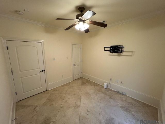 17703 Shady Creek Ave, Baton Rouge, LA 70816