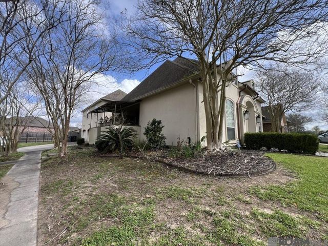 17703 Shady Creek Ave, Baton Rouge, LA 70816