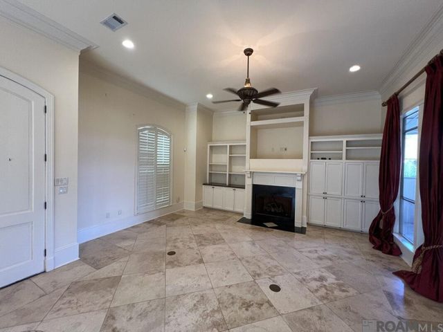 17703 Shady Creek Ave, Baton Rouge, LA 70816