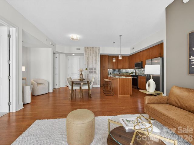 4620 Piedmont Row Drive 408, Charlotte, NC 28210