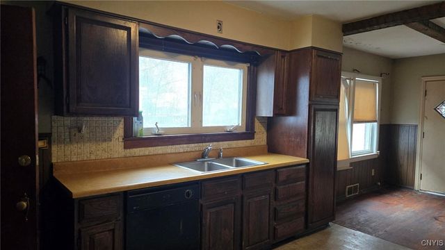 112 Eldorado Street, Syracuse, NY 13206