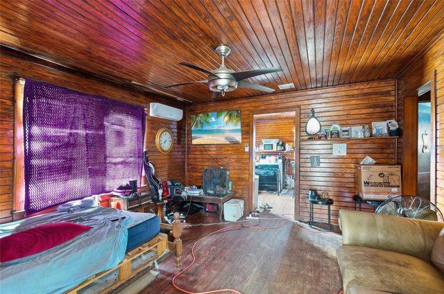644 S 6TH STREET, Lake Wales, FL 33853