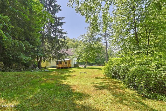 1440 Blue Factory Hill Road, Brunswick, NY 12052