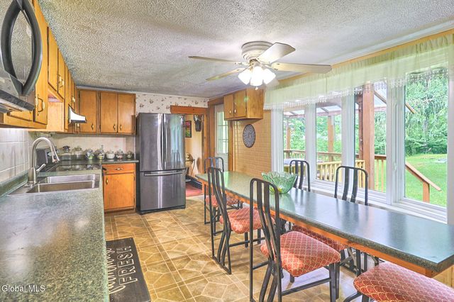 1440 Blue Factory Hill Road, Brunswick, NY 12052