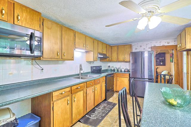 1440 Blue Factory Hill Road, Brunswick, NY 12052