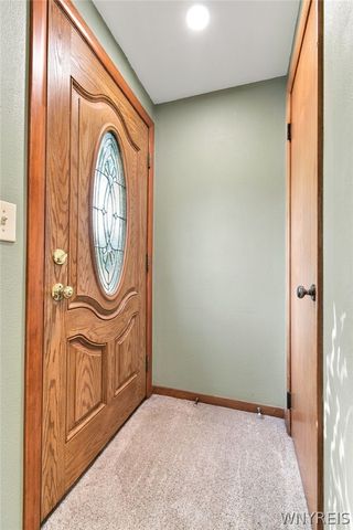 242 Seneca Place, Lancaster, NY 14086