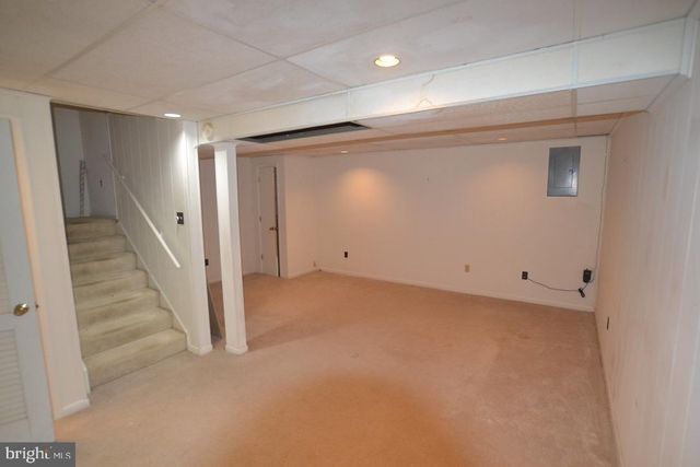 345 JAMES ST, Falls Church, VA 22046