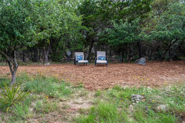 5129 Diamante DR, Spicewood, TX 78669