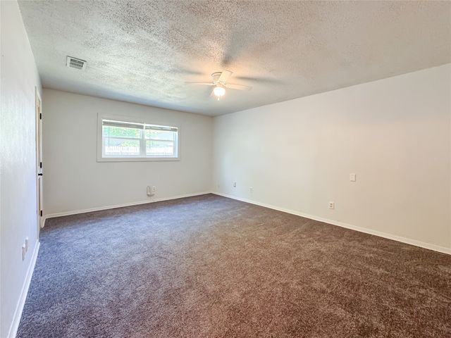 425 Solitude Drive, Garland, TX 75043