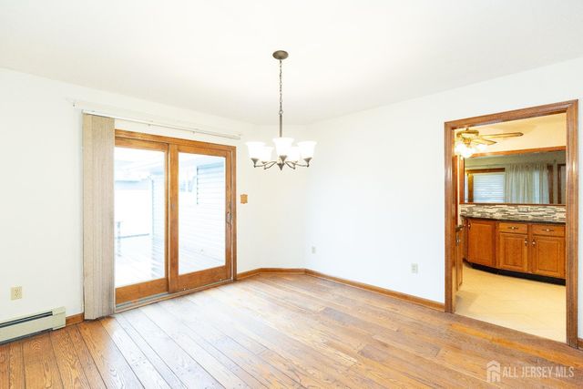 57 Columbus Avenue, Edison, NJ 08817