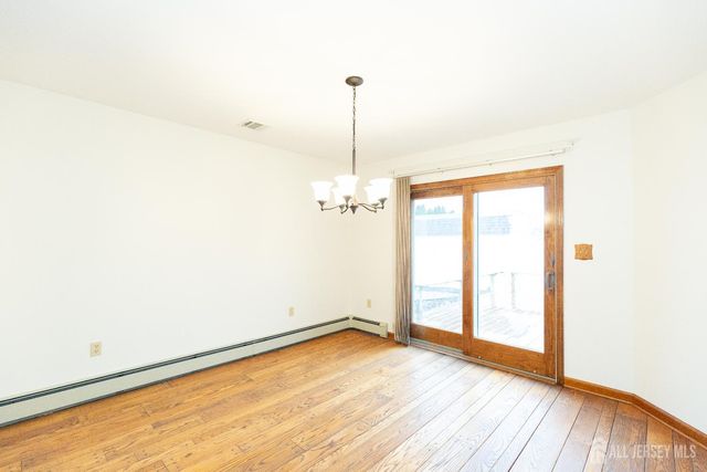 57 Columbus Avenue, Edison, NJ 08817