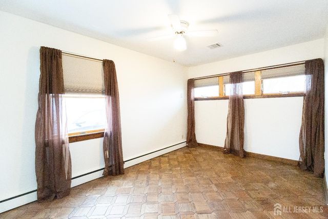 57 Columbus Avenue, Edison, NJ 08817