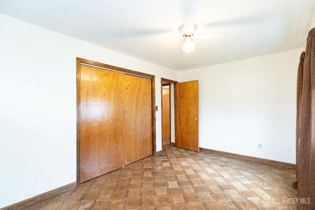 57 Columbus Avenue, Edison, NJ 08817