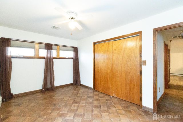 57 Columbus Avenue, Edison, NJ 08817