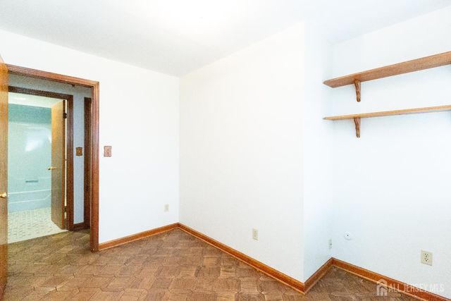 57 Columbus Avenue, Edison, NJ 08817