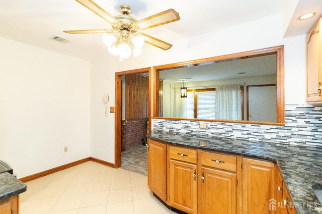 57 Columbus Avenue, Edison, NJ 08817