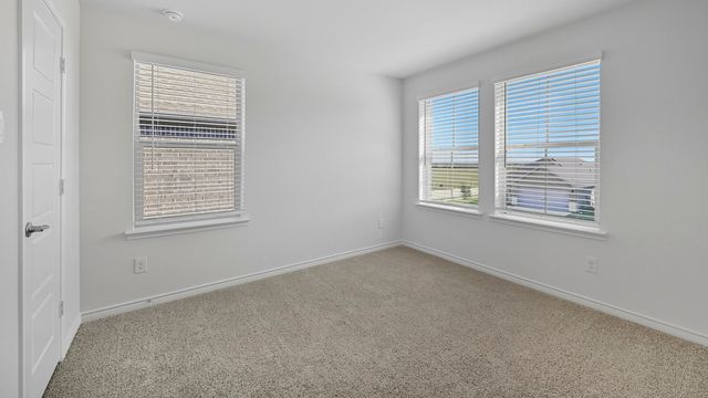 3225 Cribbing Trail, Aubrey, TX 76227