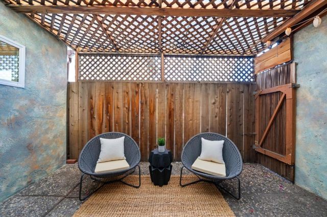 1057 47th Street, Emeryville, CA 94608