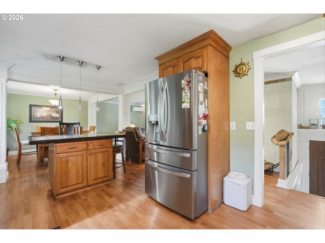 808 Ne 108TH St, Vancouver, WA 98685