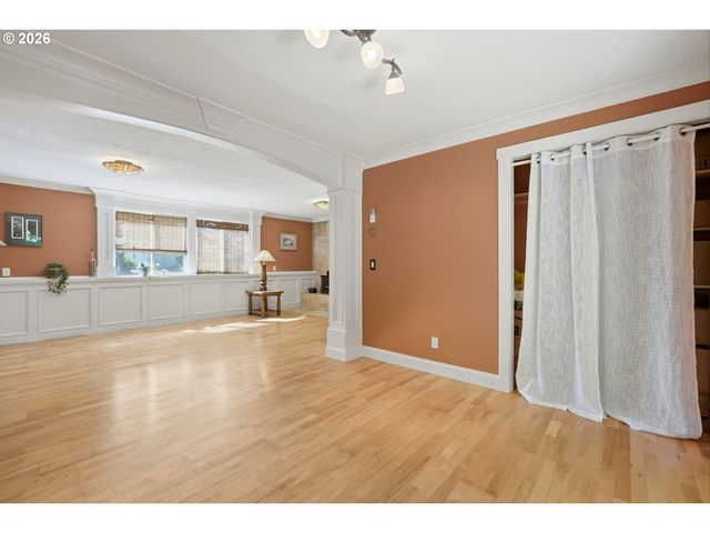 808 Ne 108TH St, Vancouver, WA 98685