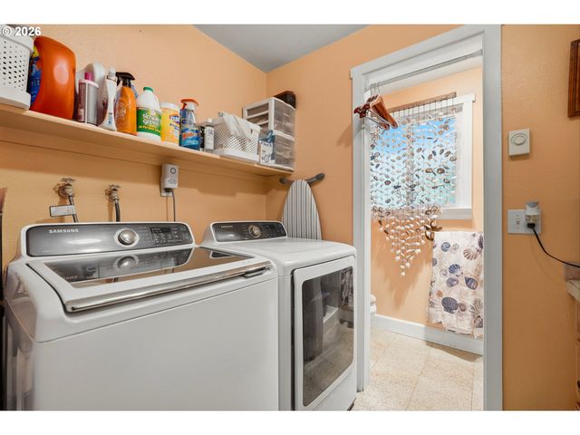 808 Ne 108TH St, Vancouver, WA 98685