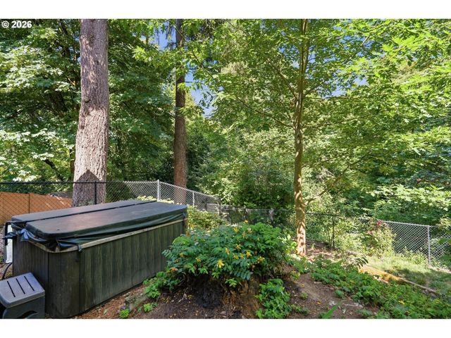 808 Ne 108TH St, Vancouver, WA 98685