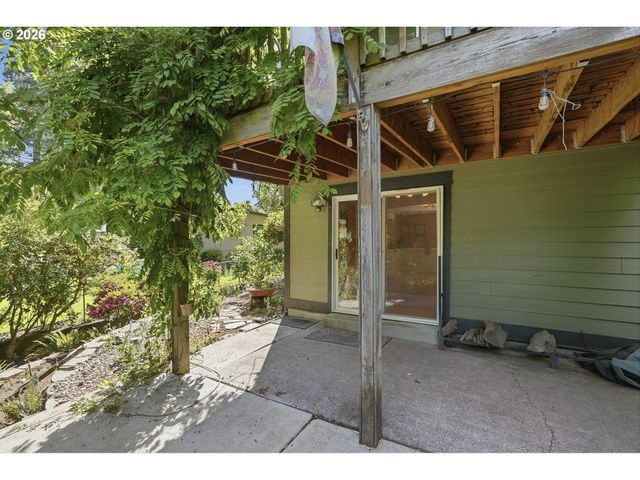808 Ne 108TH St, Vancouver, WA 98685